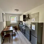 Sorgenfrei In ! - Im Eg Mit Privatparkplatz&balkon Coburg