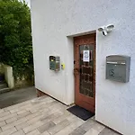 Sorgenfrei In ! - Im Eg Mit Privatparkplatz&balkon Coburg