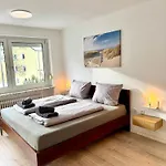 Sorgenfrei In ! - Im Eg Mit Privatparkplatz&balkon Apartment